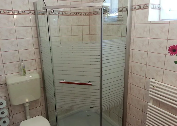 Borostyan Vendeghaz Kőszeg